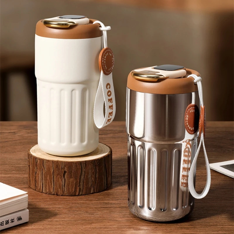 Smart Water Bottle Tracker - インテリジェント絶縁マグ450ml,ステンレス鋼,温度表示付き,冷たい飲み物を保存する