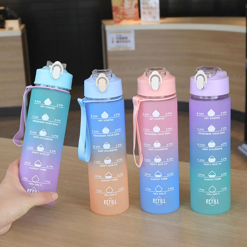 Smart Water Bottle Tracker - 700 ミリリットル流水ボトル軟水ボトルタイムマーカーカップポータブルウォーターボトルアウトドアスポーツ用 YDSH01