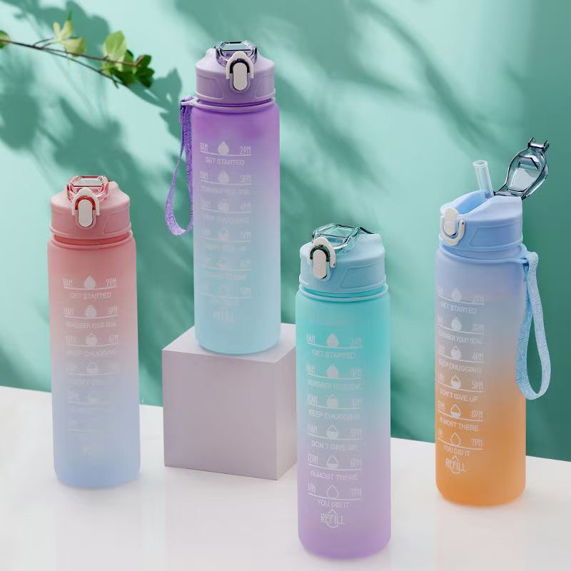 700ml 耐熱プラスチック製スポーツカップ レインボーフロ - Smart Water Bottle Tracker のレビューと価格