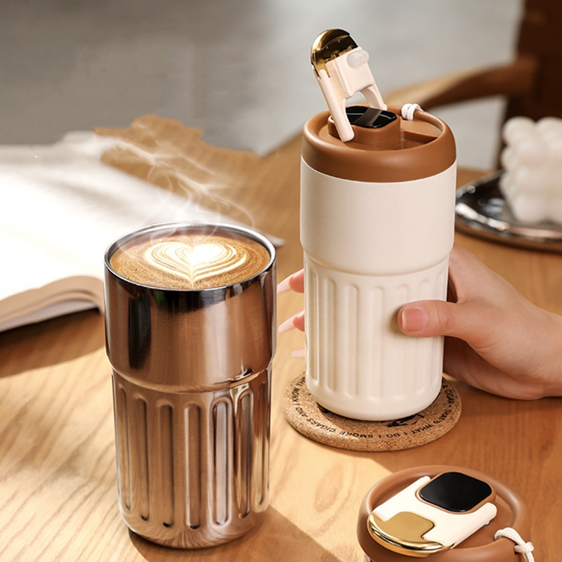 インテリジェント絶縁マグ450ml,ステンレス鋼,温度表示付 - Smart Water Bottle Tracker のレビューと価格