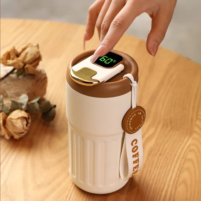 インテリジェント絶縁マグ450ml,ステンレス鋼,温度表示付 - Smart Water Bottle Tracker のレビューと価格