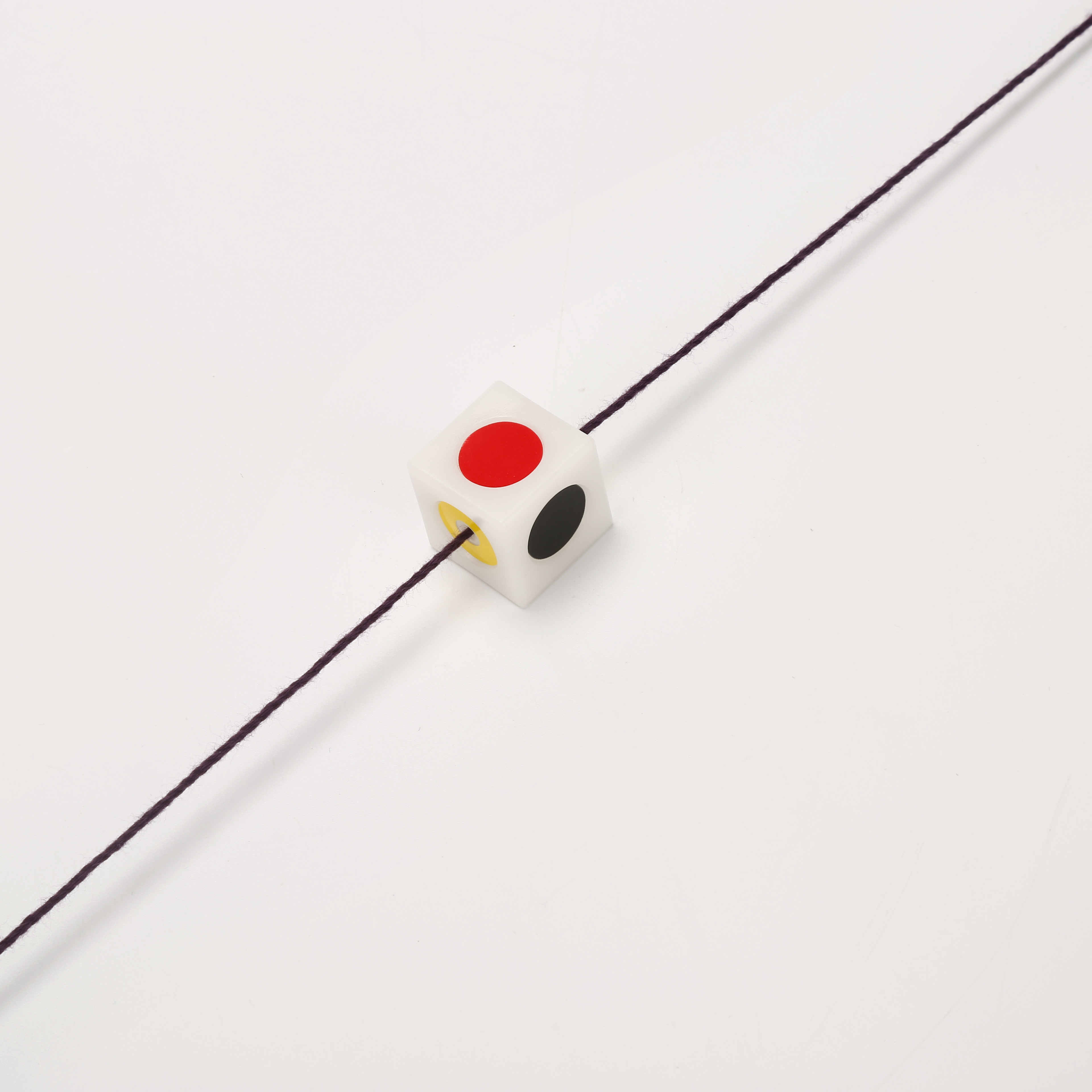従順なキューブ学習安全おもちゃガジェット電子サイコロ手品クロ - Electronics And Gadgets With Y のレビューと価格